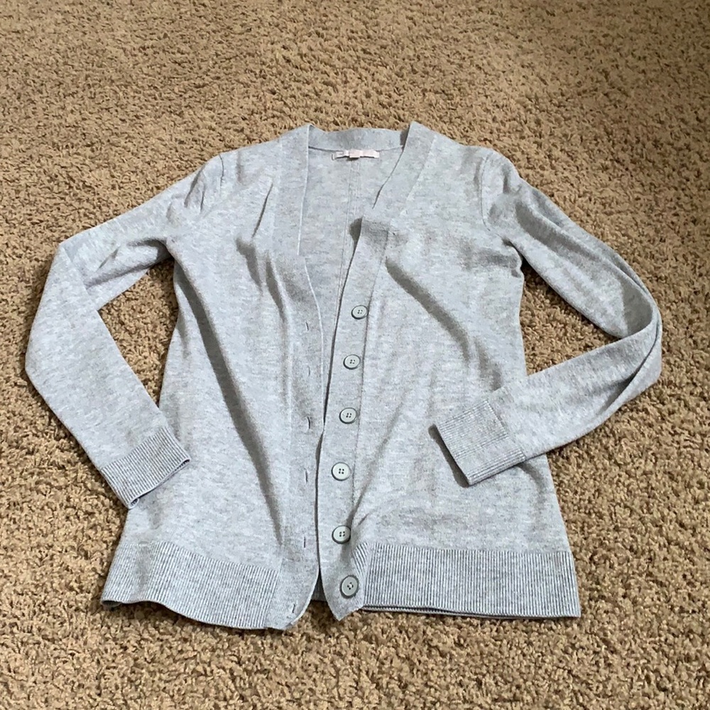 Size small gray cardigan.